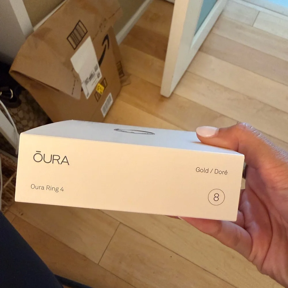 Oura Ring 4 Size 8 (New in Box)